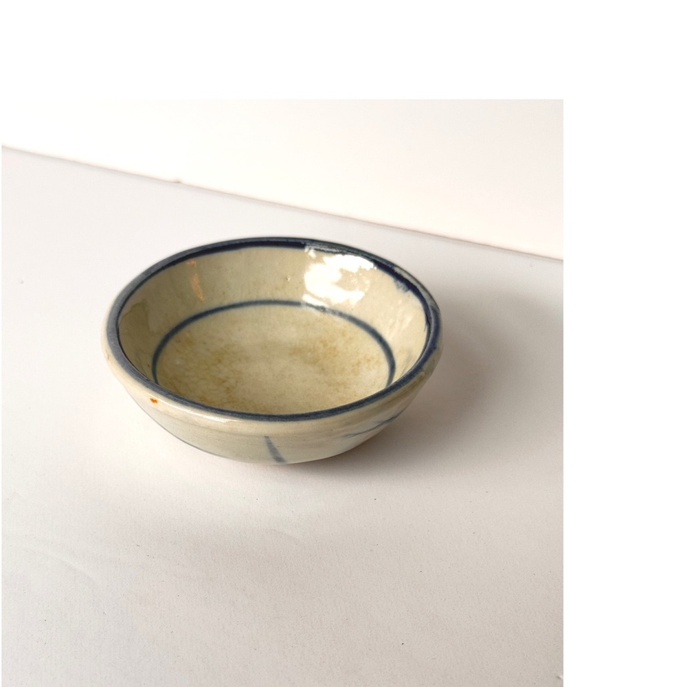 Antique Ming Dynasty Chinese Blue and White Ceramic Sauce Dish Bowl 3.25in